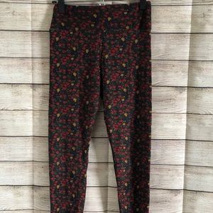 Lularoe leggings one size black with red flowers